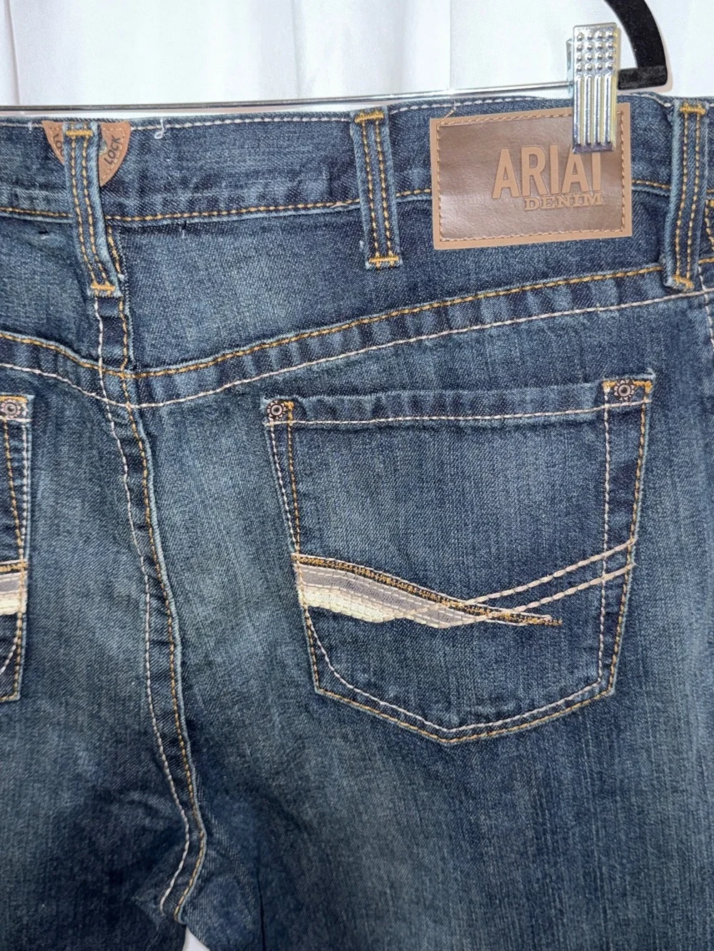Ariat Men’s Indigo Straight-Leg Jeans